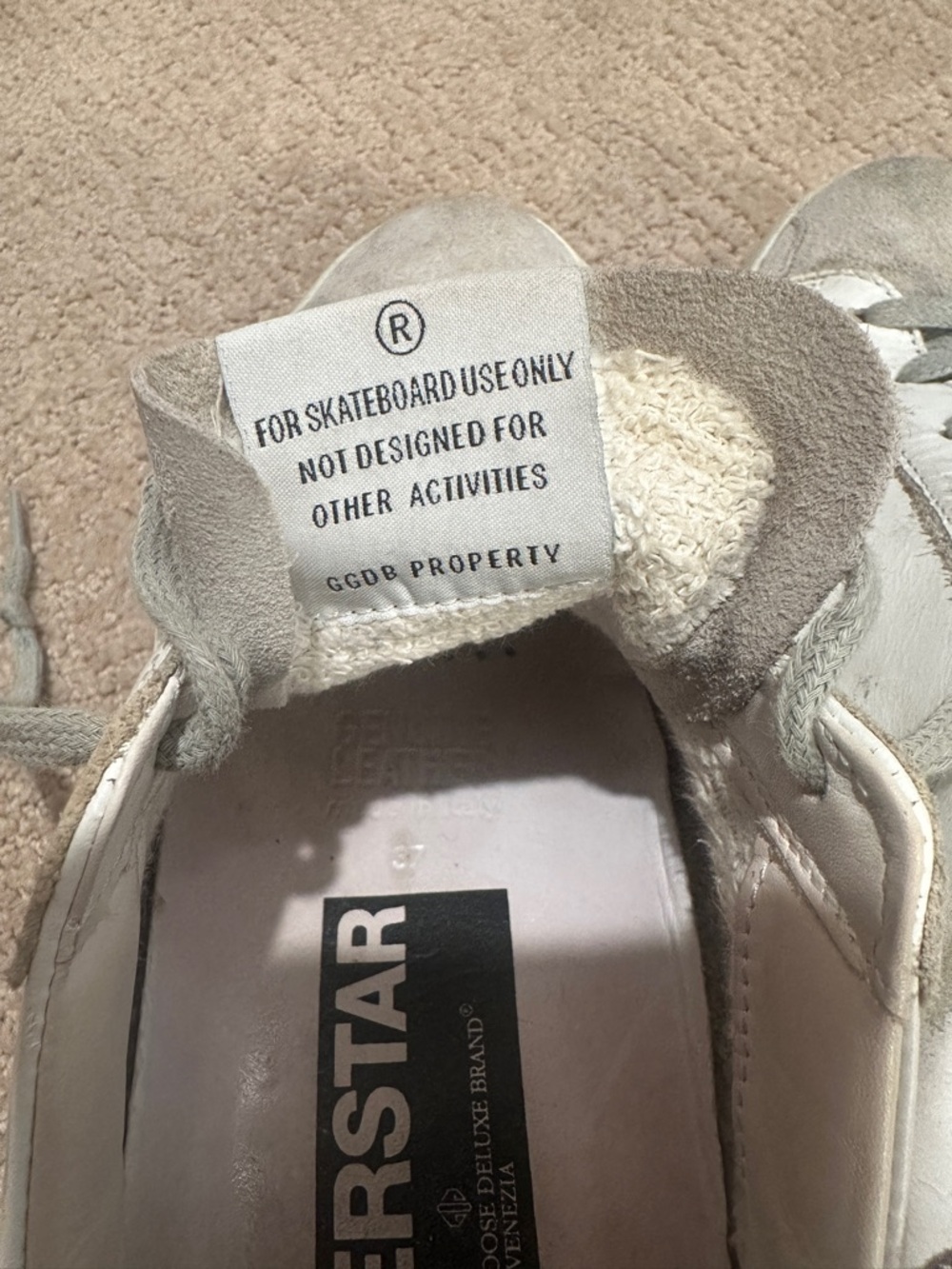 Golden Goose White & Gray Low-Top Leather Sneakers - Picture 3 of 6